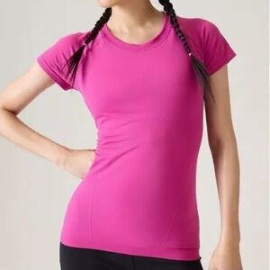 ATHLETA Momentum Seamless Tee / Large / Iceplant Pink Brand NEW
